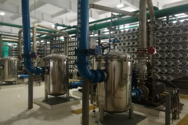遼陽國成熱電東北區(qū)域背壓電力機(jī)組產(chǎn)水量較大系統(tǒng) 遼陽國成熱電東北區(qū)域背壓電力機(jī)組產(chǎn)水量較大系統(tǒng)